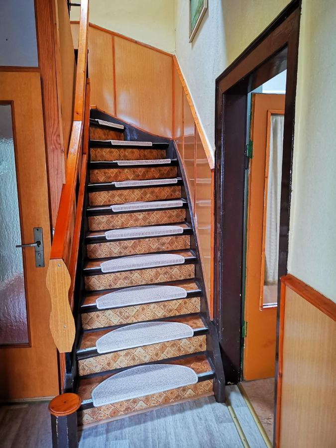 Gehlberger Landhaus Am Schneekopf / Ferienwohnung Зул Екстериор снимка